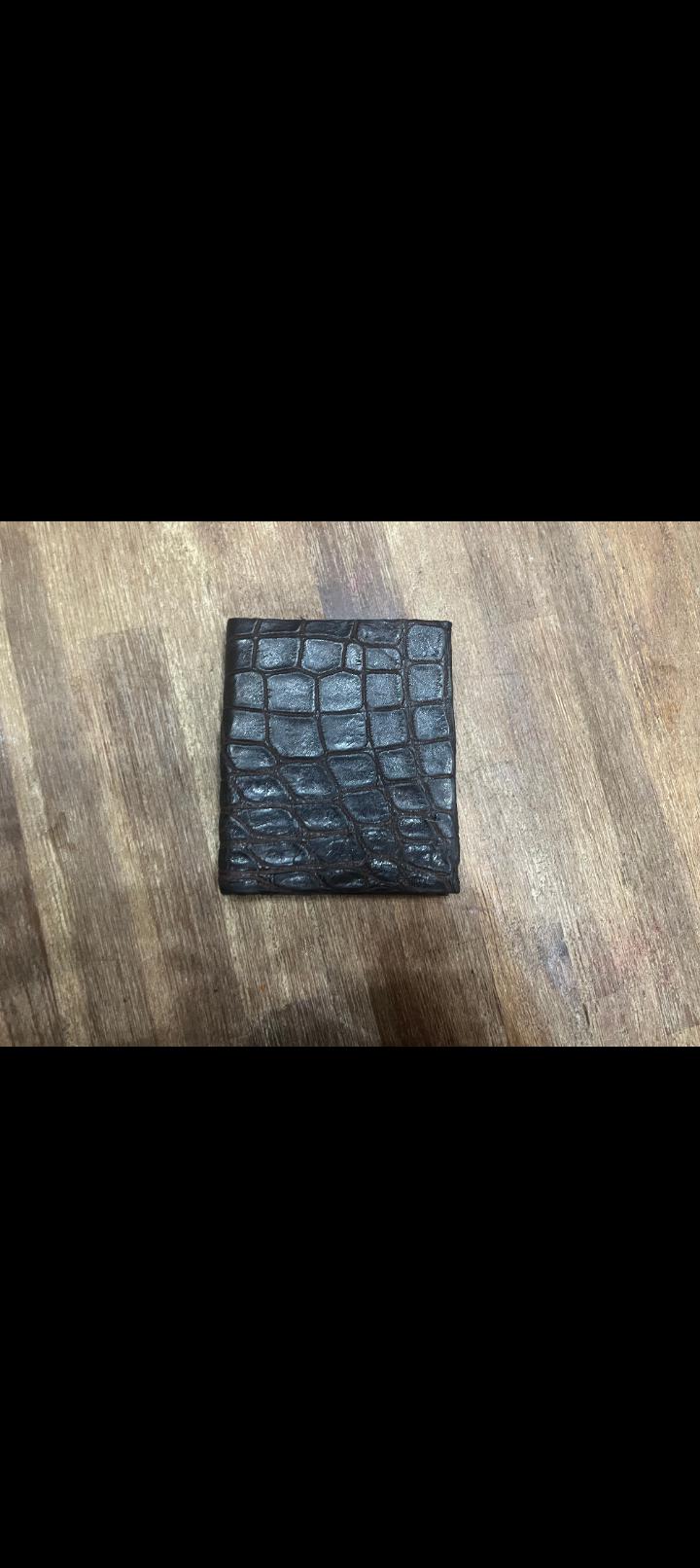 Handcrafted Alligator Leather Bifold Wallet - Louisiana Wild Caught