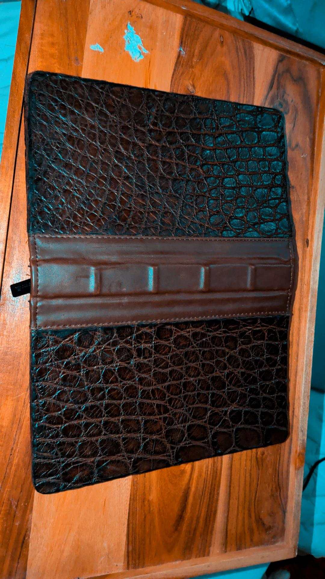 Bayou Alligator Leather Padfolio | Handmade Louisiana iPad Case