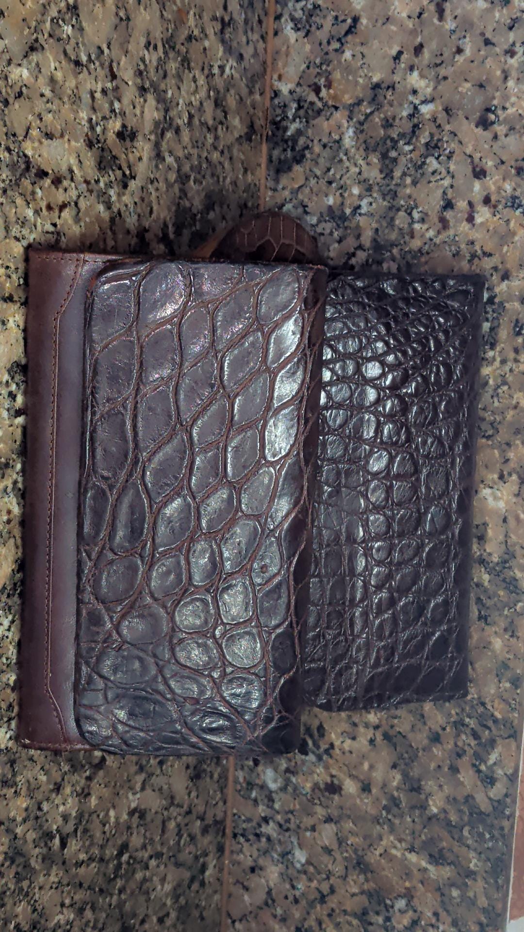 Authentic Louisiana Alligator Leather Wallet – Handcrafted Exotic Skin Clutch