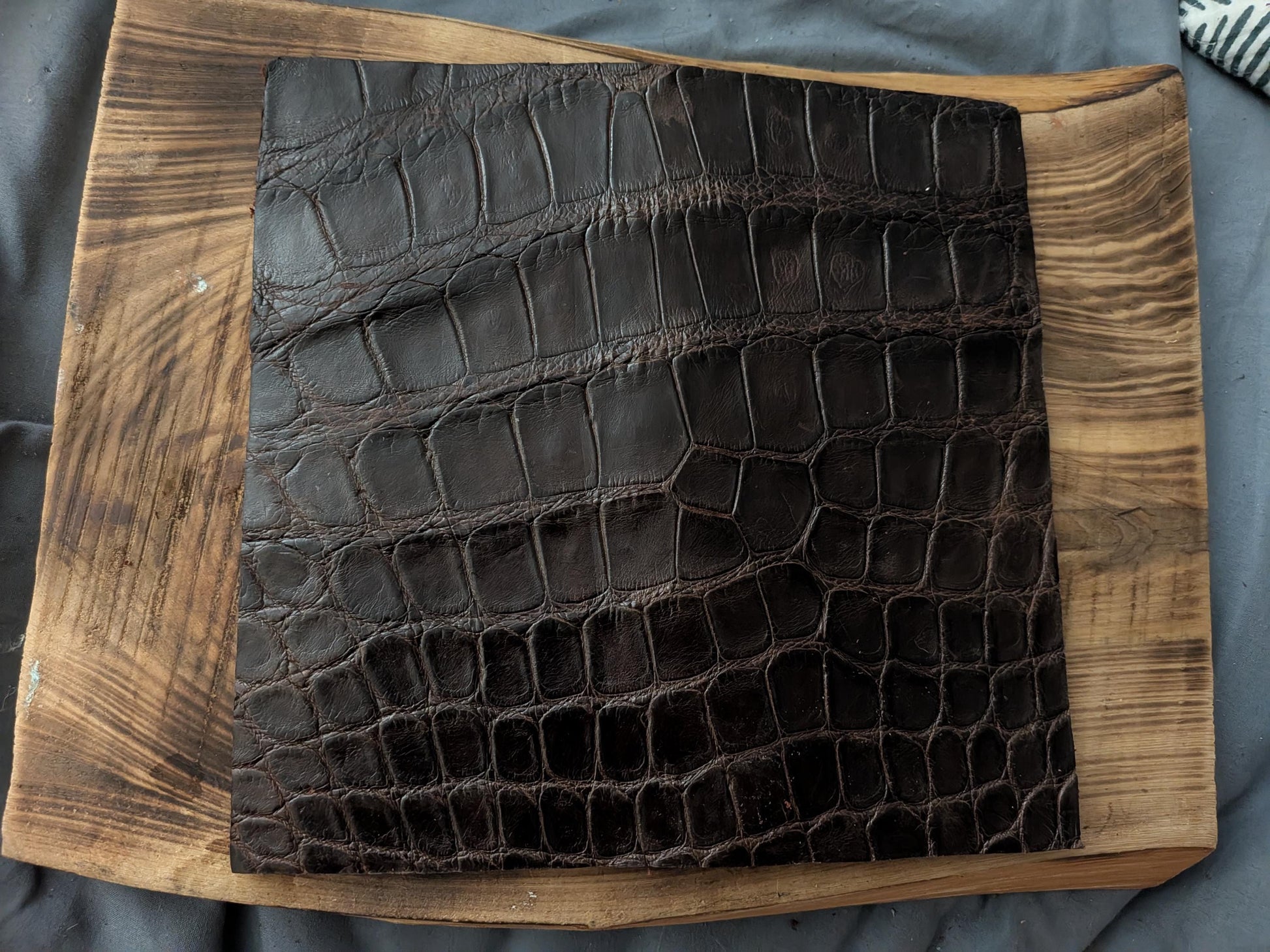 Louisiana Alligator Leather Wallet | Handmade Unisex Exotic Wallet