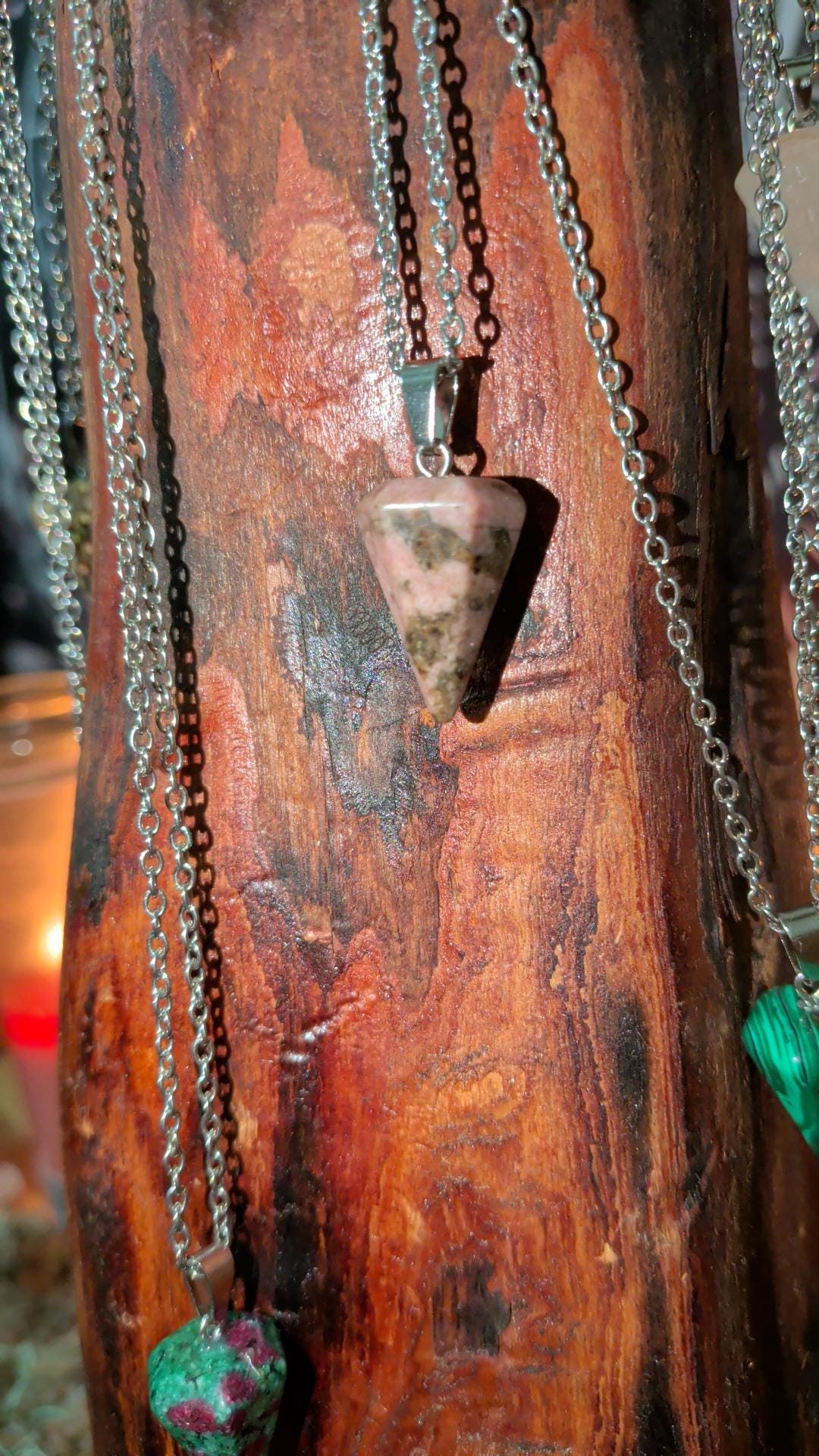 Crystal Pendulum Necklace: Alligator Tooth Backbone Talisman, Louisiana Bayou Magic Divination (18mm)