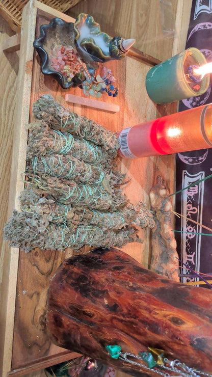 Bergamot Smudge | Hand-Tied Floral Herb Smudge Stick Bundle